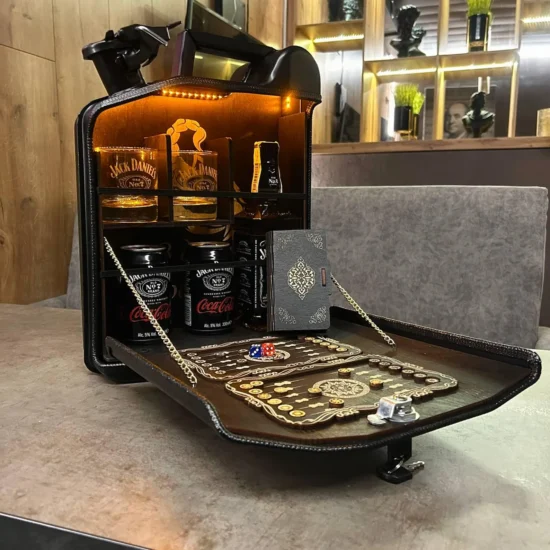 Personalisierte Kanisterbar 10 L mit Backgammon Set Spiel
